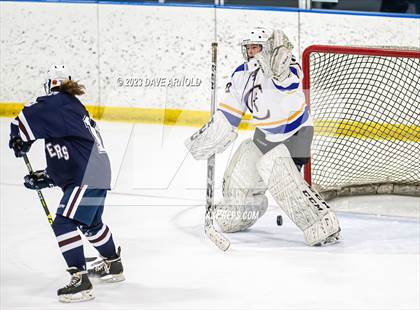 Thumbnail 3 in Yarmouth/Freeport vs. Cheverus/Kennebunk/OldOrchard/Windham (MPA State Final) photogallery.