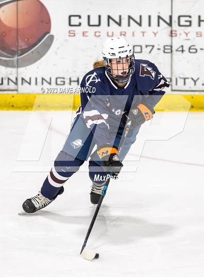 Thumbnail 3 in Yarmouth/Freeport vs. Cheverus/Kennebunk/OldOrchard/Windham (MPA State Final) photogallery.