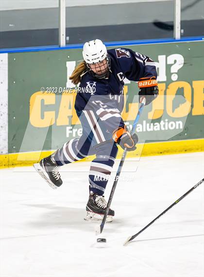 Thumbnail 3 in Yarmouth/Freeport vs. Cheverus/Kennebunk/OldOrchard/Windham (MPA State Final) photogallery.