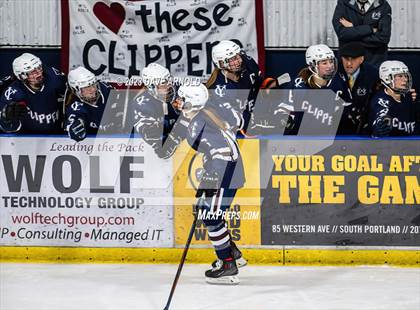 Thumbnail 2 in Yarmouth/Freeport vs. Cheverus/Kennebunk/OldOrchard/Windham (MPA State Final) photogallery.