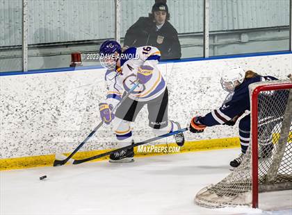 Thumbnail 1 in Yarmouth/Freeport vs. Cheverus/Kennebunk/OldOrchard/Windham (MPA State Final) photogallery.