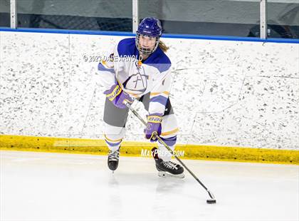 Thumbnail 2 in Yarmouth/Freeport vs. Cheverus/Kennebunk/OldOrchard/Windham (MPA State Final) photogallery.