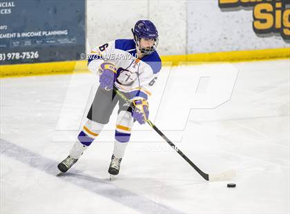 Thumbnail 2 in Yarmouth/Freeport vs. Cheverus/Kennebunk/OldOrchard/Windham (MPA State Final) photogallery.