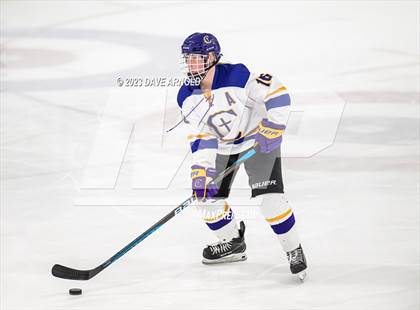Thumbnail 1 in Yarmouth/Freeport vs. Cheverus/Kennebunk/OldOrchard/Windham (MPA State Final) photogallery.