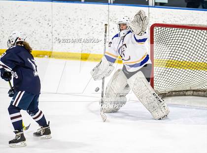 Thumbnail 2 in Yarmouth/Freeport vs. Cheverus/Kennebunk/OldOrchard/Windham (MPA State Final) photogallery.