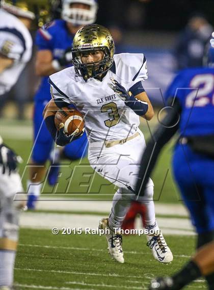 Thumbnail 2 in Elk Grove vs. Folsom (CIF SJS D-1 Final) photogallery.
