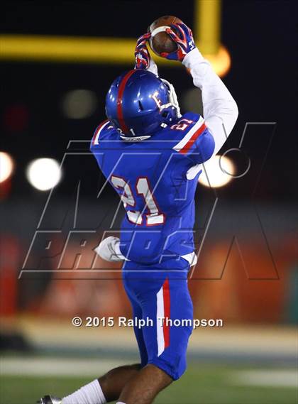 Thumbnail 1 in Elk Grove vs. Folsom (CIF SJS D-1 Final) photogallery.