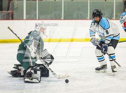 Thumbnail 1 in Colony @ Chugiak photogallery.