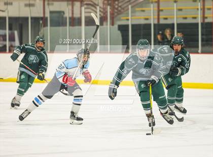 Thumbnail 1 in Colony @ Chugiak photogallery.