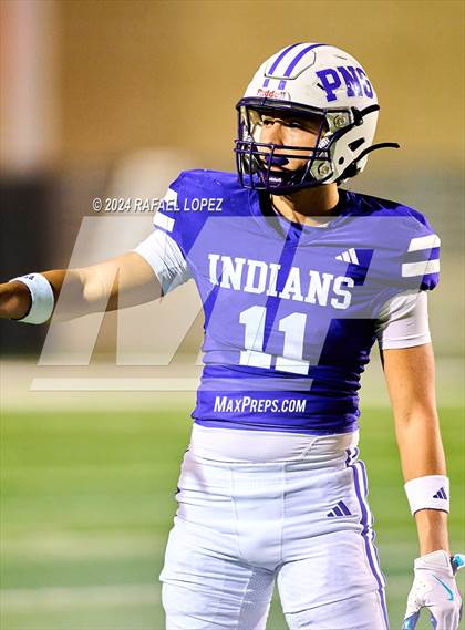 Thumbnail 2 in Kaufman vs. Port Neches-Groves (UIL 5A D2 Football Area) photogallery.