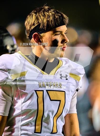 Thumbnail 2 in Kaufman vs. Port Neches-Groves (UIL 5A D2 Football Area) photogallery.