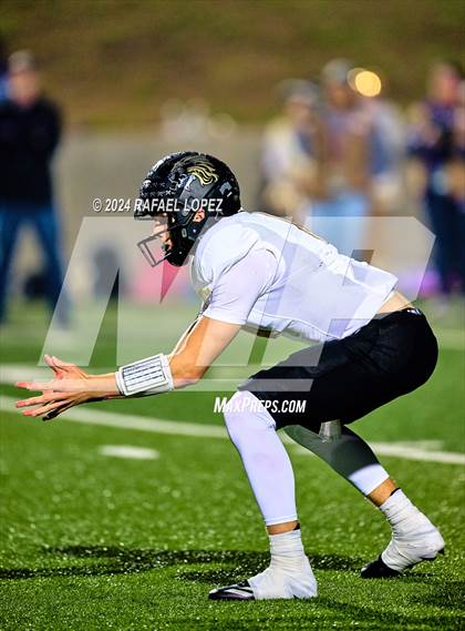Thumbnail 1 in Kaufman vs. Port Neches-Groves (UIL 5A D2 Football Area) photogallery.