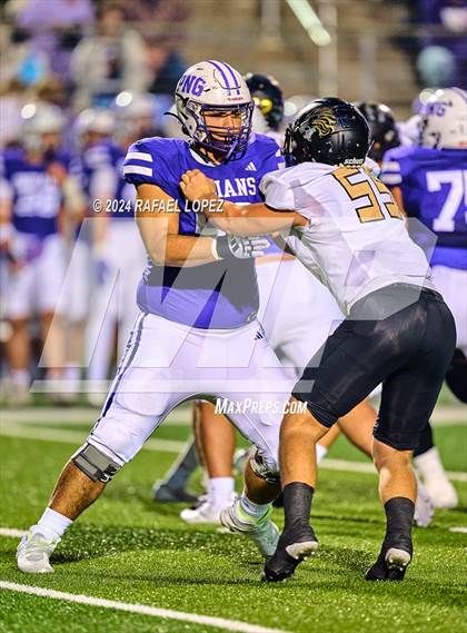 Thumbnail 1 in Kaufman vs. Port Neches-Groves (UIL 5A D2 Football Area) photogallery.