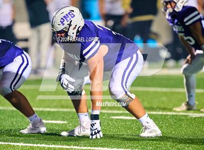 Thumbnail 2 in Kaufman vs. Port Neches-Groves (UIL 5A D2 Football Area) photogallery.