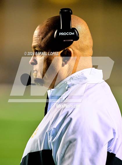Thumbnail 2 in Kaufman vs. Port Neches-Groves (UIL 5A D2 Football Area) photogallery.