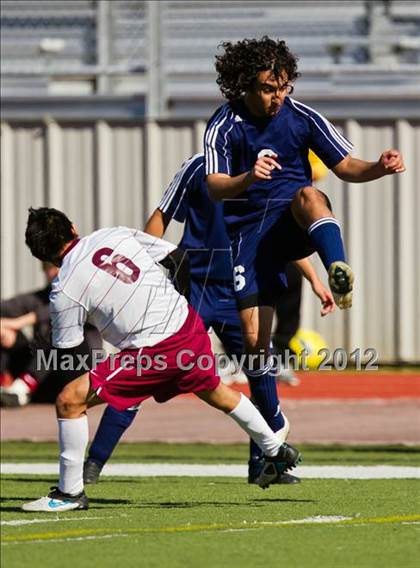 Thumbnail 1 in Pearland vs Lamar Consolidated (Friendswood Invitational) photogallery.