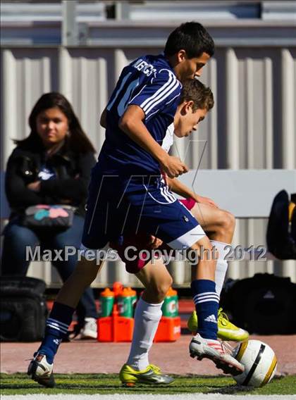 Thumbnail 1 in Pearland vs Lamar Consolidated (Friendswood Invitational) photogallery.
