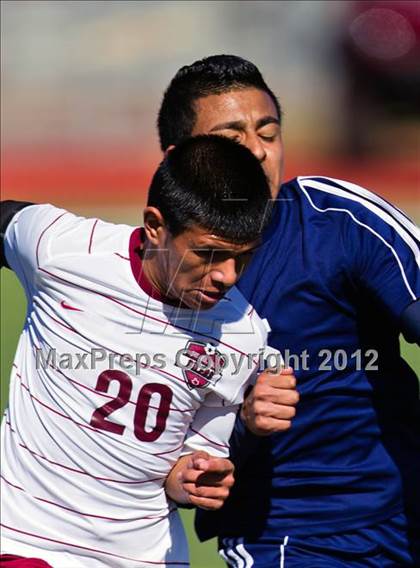 Thumbnail 2 in Pearland vs Lamar Consolidated (Friendswood Invitational) photogallery.