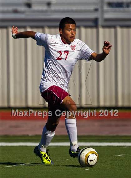 Thumbnail 1 in Pearland vs Lamar Consolidated (Friendswood Invitational) photogallery.