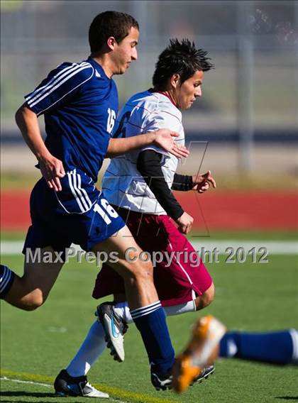 Thumbnail 3 in Pearland vs Lamar Consolidated (Friendswood Invitational) photogallery.