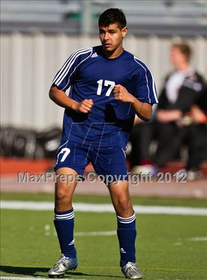 Thumbnail 2 in Pearland vs Lamar Consolidated (Friendswood Invitational) photogallery.