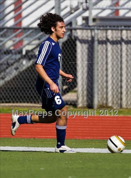 Thumbnail 3 in Pearland vs Lamar Consolidated (Friendswood Invitational) photogallery.