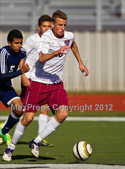 Thumbnail 3 in Pearland vs Lamar Consolidated (Friendswood Invitational) photogallery.