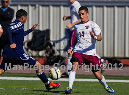 Thumbnail 3 in Pearland vs Lamar Consolidated (Friendswood Invitational) photogallery.