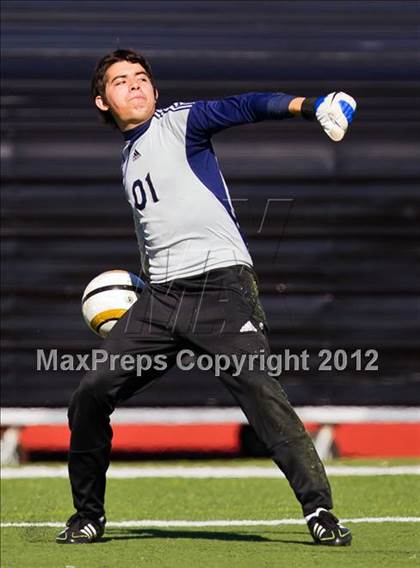 Thumbnail 3 in Pearland vs Lamar Consolidated (Friendswood Invitational) photogallery.