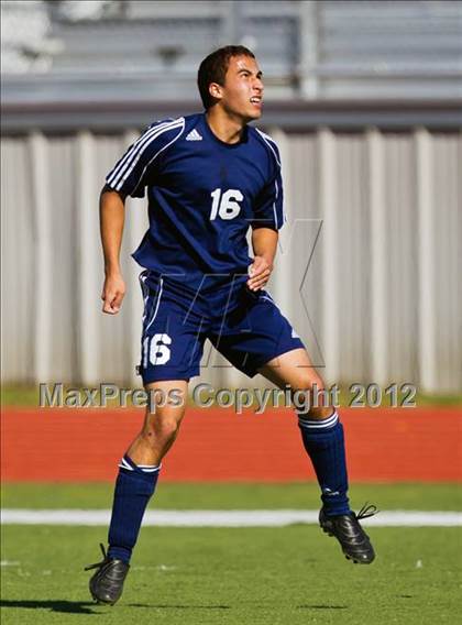 Thumbnail 2 in Pearland vs Lamar Consolidated (Friendswood Invitational) photogallery.