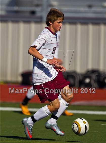 Thumbnail 3 in Pearland vs Lamar Consolidated (Friendswood Invitational) photogallery.