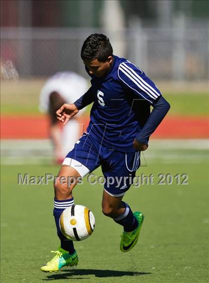 Thumbnail 3 in Pearland vs Lamar Consolidated (Friendswood Invitational) photogallery.