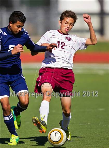 Thumbnail 1 in Pearland vs Lamar Consolidated (Friendswood Invitational) photogallery.