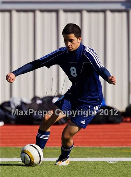 Thumbnail 2 in Pearland vs Lamar Consolidated (Friendswood Invitational) photogallery.