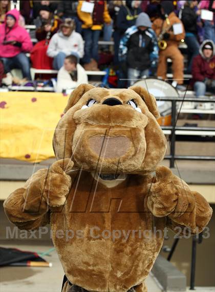 Thumbnail 1 in Hodgeman County vs. Osborne (KSHSAA 8M Division 1 Final) photogallery.