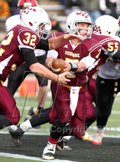 Thumbnail 2 in Hodgeman County vs. Osborne (KSHSAA 8M Division 1 Final) photogallery.