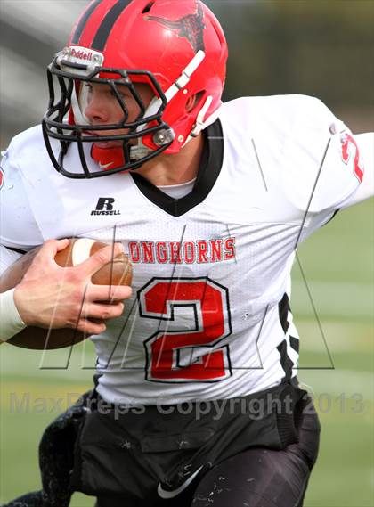 Thumbnail 2 in Hodgeman County vs. Osborne (KSHSAA 8M Division 1 Final) photogallery.
