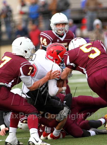 Thumbnail 3 in Hodgeman County vs. Osborne (KSHSAA 8M Division 1 Final) photogallery.