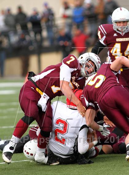 Thumbnail 2 in Hodgeman County vs. Osborne (KSHSAA 8M Division 1 Final) photogallery.