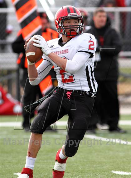 Thumbnail 2 in Hodgeman County vs. Osborne (KSHSAA 8M Division 1 Final) photogallery.