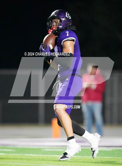 Thumbnail 1 in Crosby vs College Station (UIL 5A Football Division I Region 3 Bi-District Playoff) photogallery.