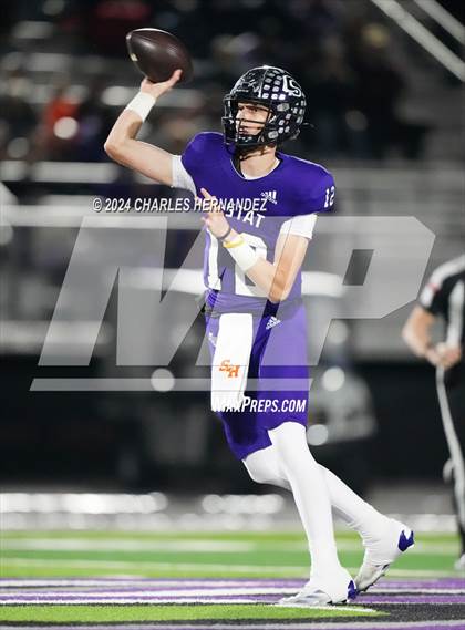 Thumbnail 1 in Crosby vs College Station (UIL 5A Football Division I Region 3 Bi-District Playoff) photogallery.