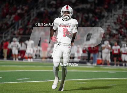 Thumbnail 1 in Crosby vs College Station (UIL 5A Football Division I Region 3 Bi-District Playoff) photogallery.