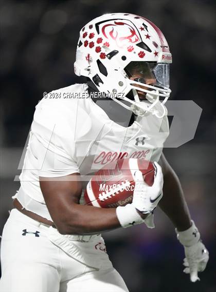 Thumbnail 2 in Crosby vs College Station (UIL 5A Football Division I Region 3 Bi-District Playoff) photogallery.