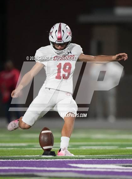 Thumbnail 2 in Crosby vs College Station (UIL 5A Football Division I Region 3 Bi-District Playoff) photogallery.