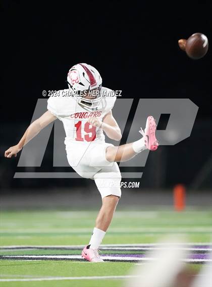 Thumbnail 3 in Crosby vs College Station (UIL 5A Football Division I Region 3 Bi-District Playoff) photogallery.
