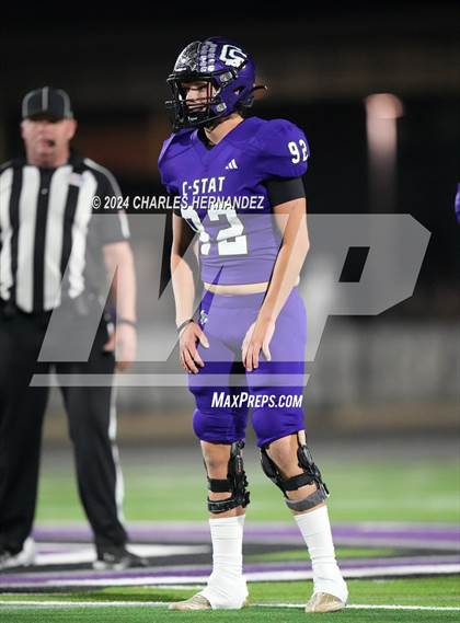 Thumbnail 2 in Crosby vs College Station (UIL 5A Football Division I Region 3 Bi-District Playoff) photogallery.