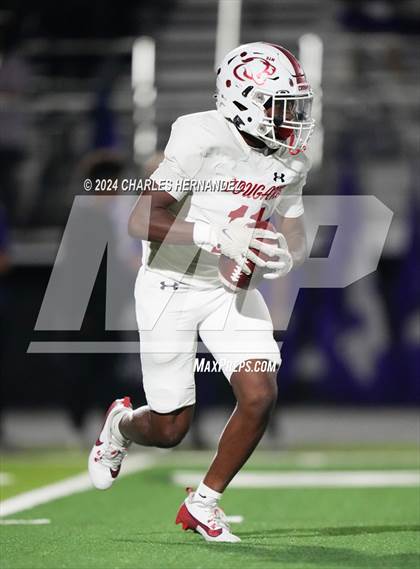 Thumbnail 3 in Crosby vs College Station (UIL 5A Football Division I Region 3 Bi-District Playoff) photogallery.