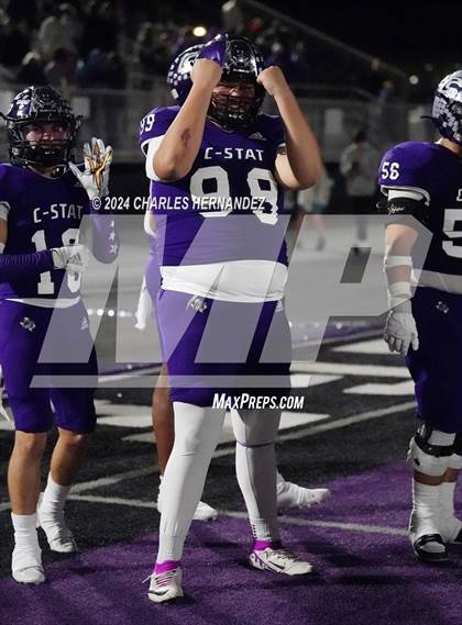 Thumbnail 1 in Crosby vs College Station (UIL 5A Football Division I Region 3 Bi-District Playoff) photogallery.