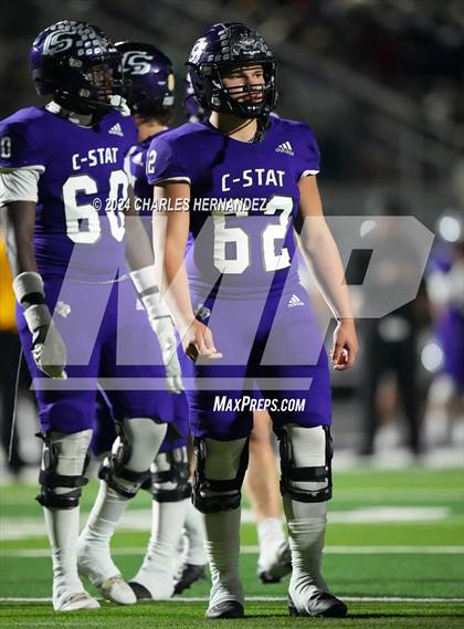Thumbnail 1 in Crosby vs College Station (UIL 5A Football Division I Region 3 Bi-District Playoff) photogallery.